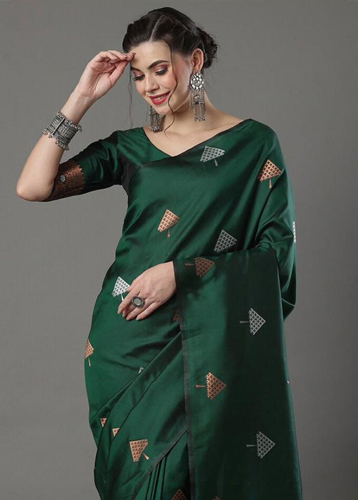 Green Banarasi Silk Saree With Blouse Piece