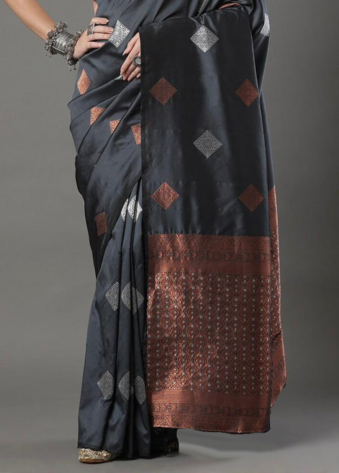 Grey Banarasi Silk Saree With Blouse Piece