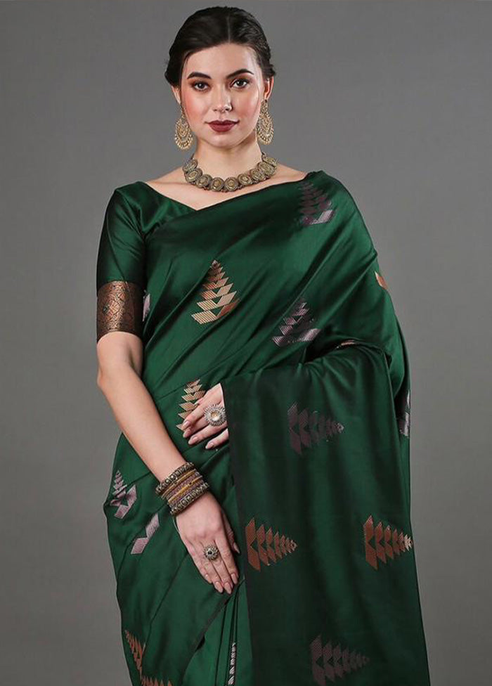 Green Banarasi Silk Saree With Blouse Piece