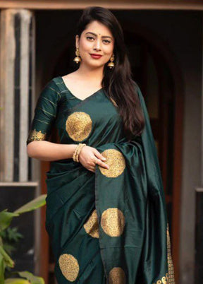 Green Banarasi Silk Saree With Blouse Piece