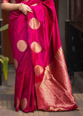 Pink Banarasi Silk Saree With Blouse Piece