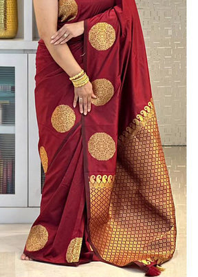 Maroon Banarasi Silk Saree With Blouse Piece