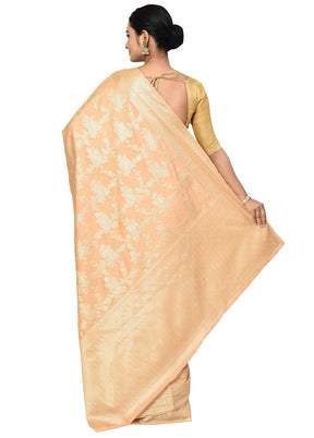 Cream Georgette Saree With Blouse Piece