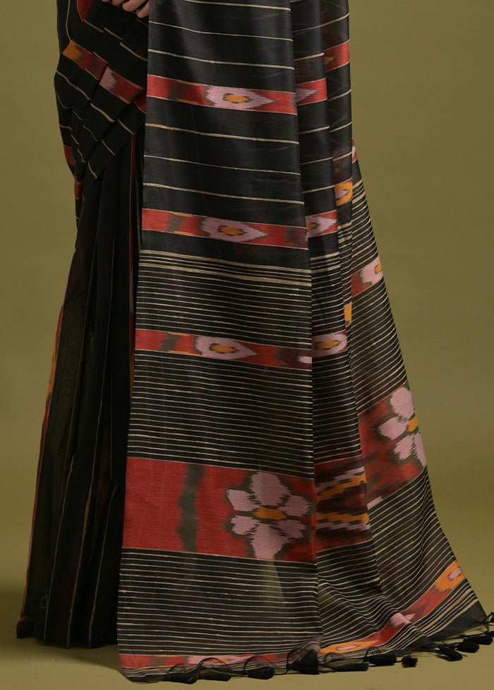 Black Pure Cotton Saree With Blouse Piece