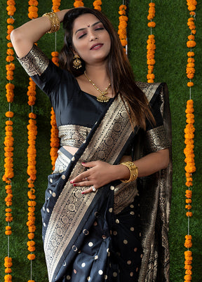 Black Banarasi Silk Saree With Blouse Piece