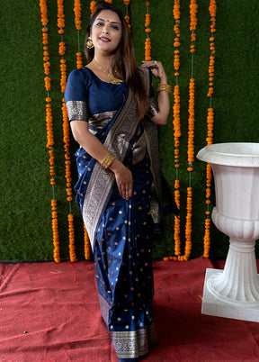 Navy Blue Banarasi Silk Saree With Blouse Piece