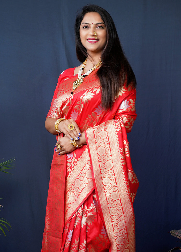 Red Banarasi Silk Saree With Blouse Piece