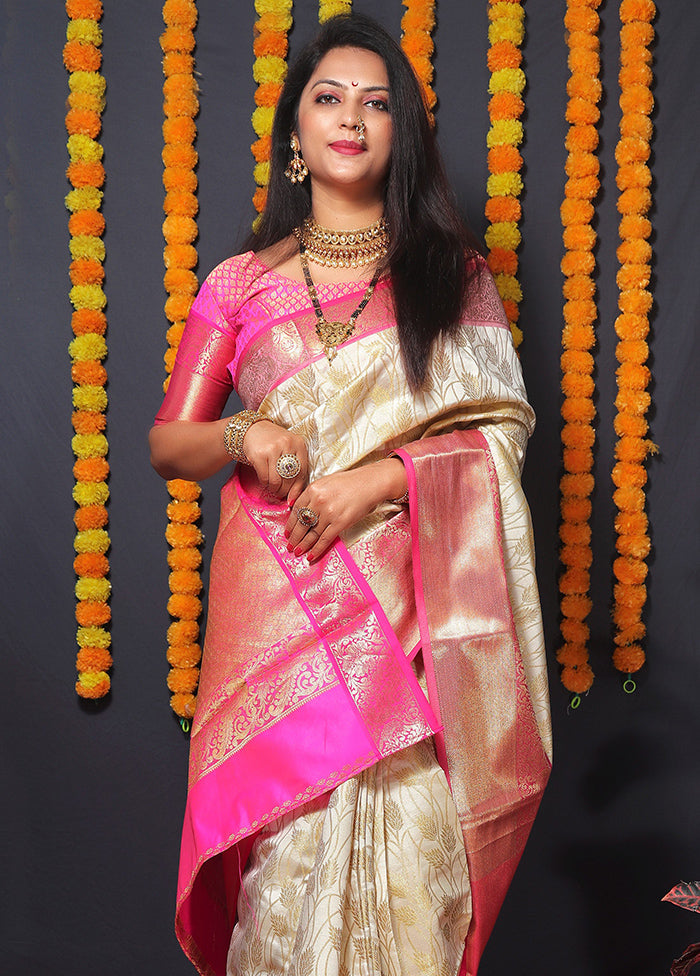 Off White Kanchipuram Silk Saree With Blouse Piece