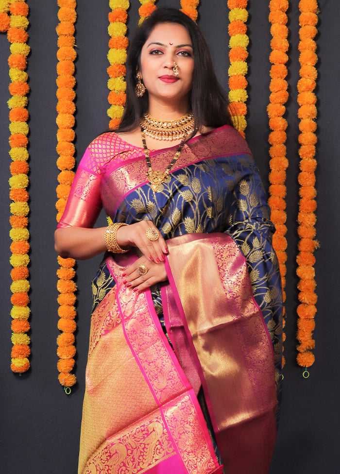 Navy Blue Kanchipuram Silk Saree With Blouse Piece