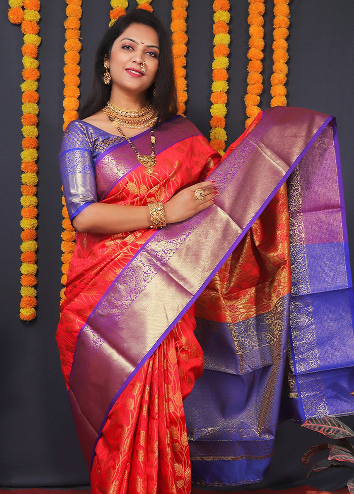 Red Kanchipuram Silk Saree With Blouse Piece