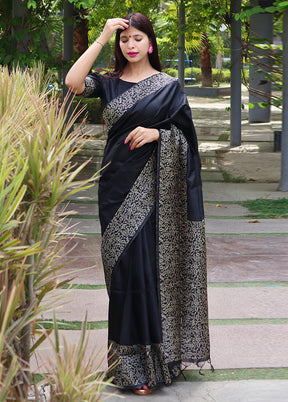 Black Spun Silk Saree With Blouse Piece