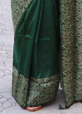 Green Spun Silk Saree With Blouse Piece