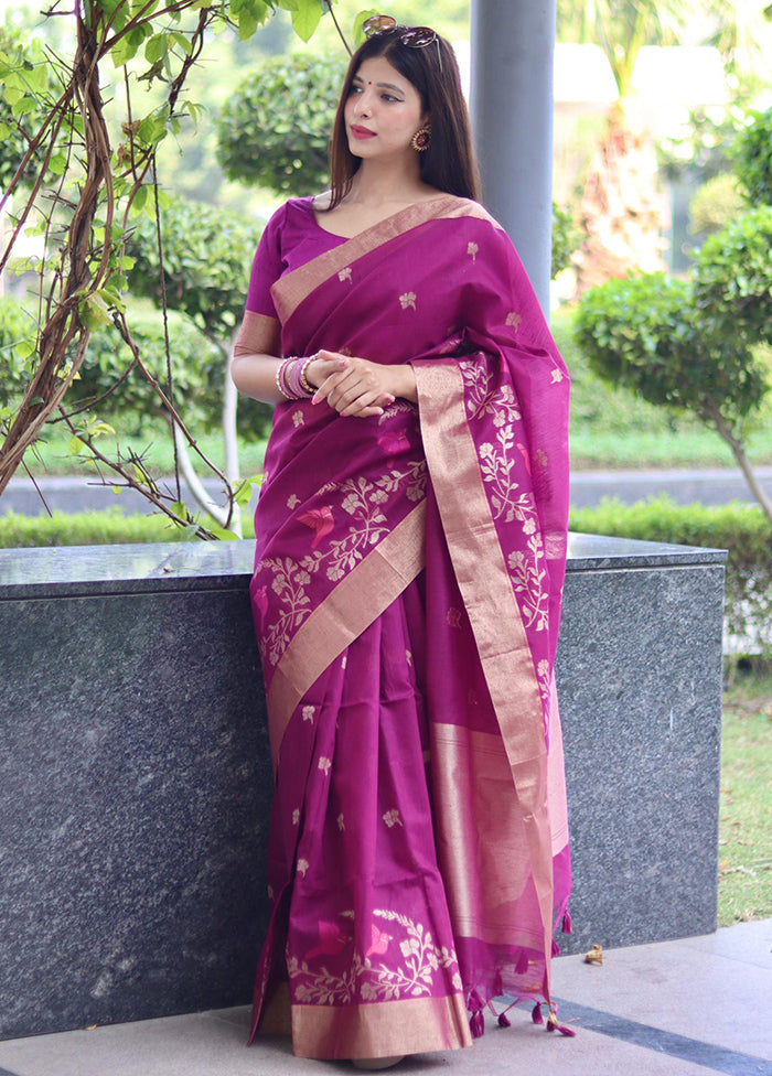 Magenta Linen Silk Saree With Blouse Piece