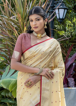 Cream Tussar Silk Saree With Blouse Piece