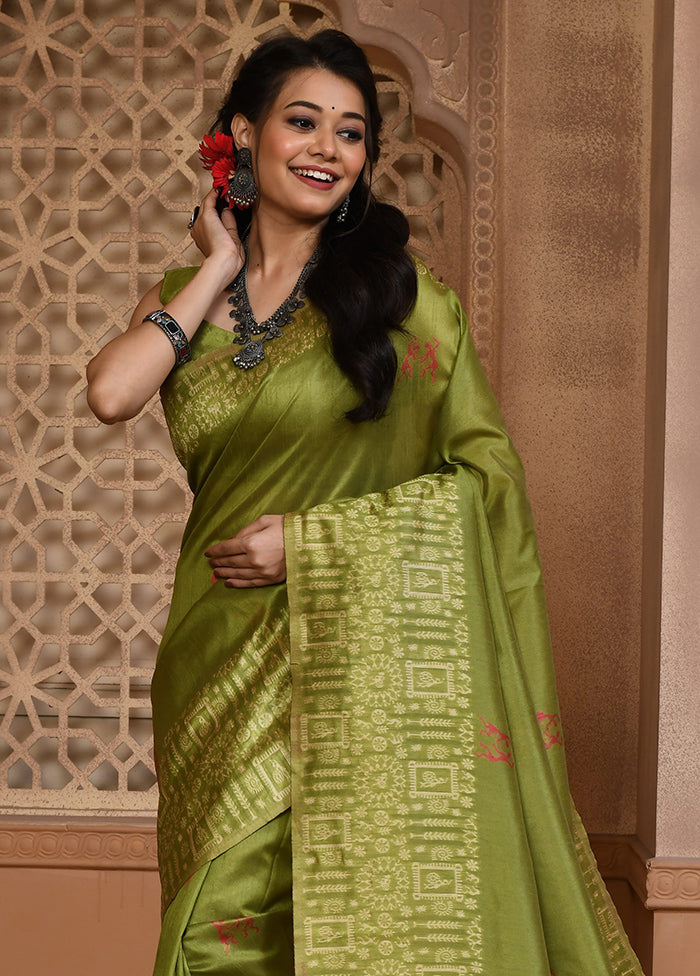 Green Spun Silk Saree With Blouse Piece