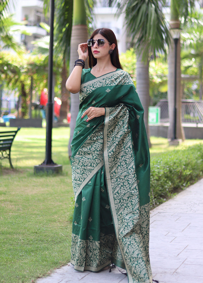 Green Spun Silk Saree With Blouse Piece