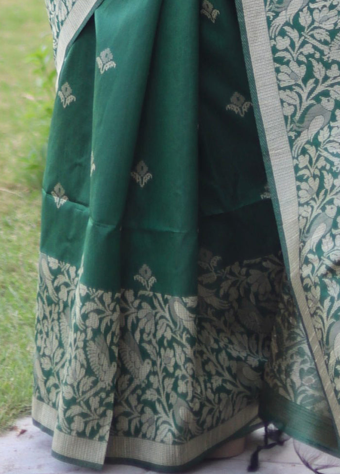 Green Spun Silk Saree With Blouse Piece