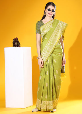 Mehendi Spun Silk Saree With Blouse Piece