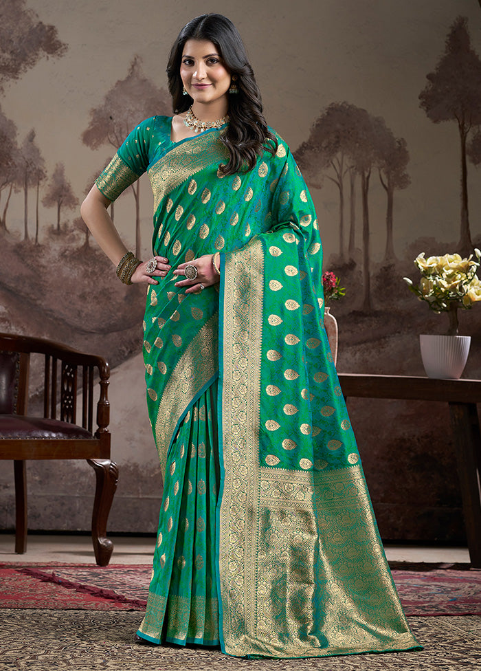 Green Spun Silk Saree With Blouse Piece