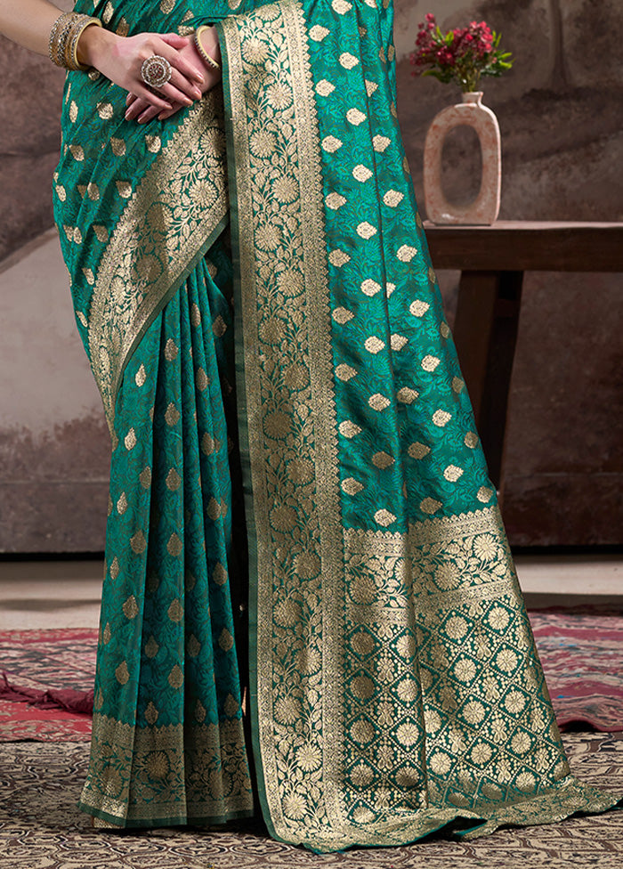 Green Spun Silk Saree With Blouse Piece