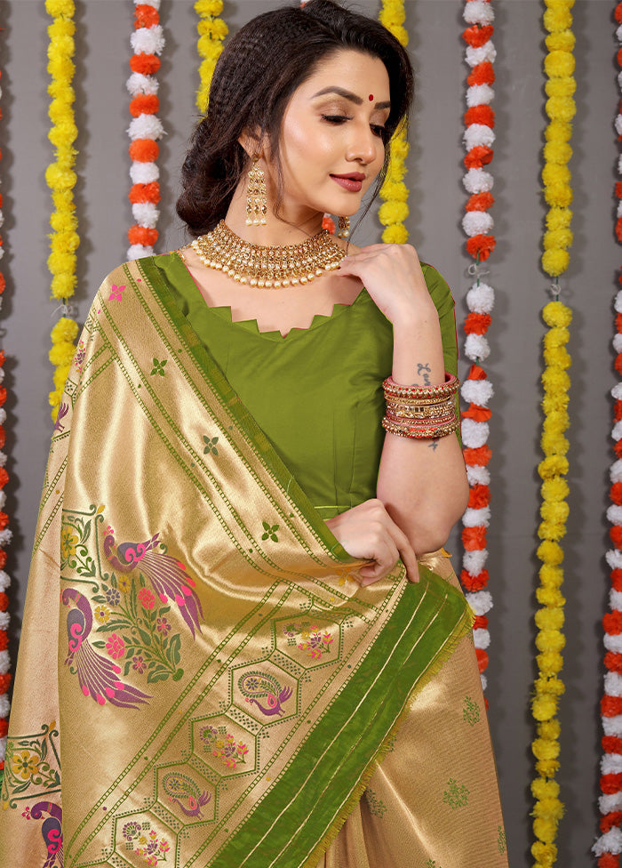 Green Dupion Silk Saree With Blouse Piece