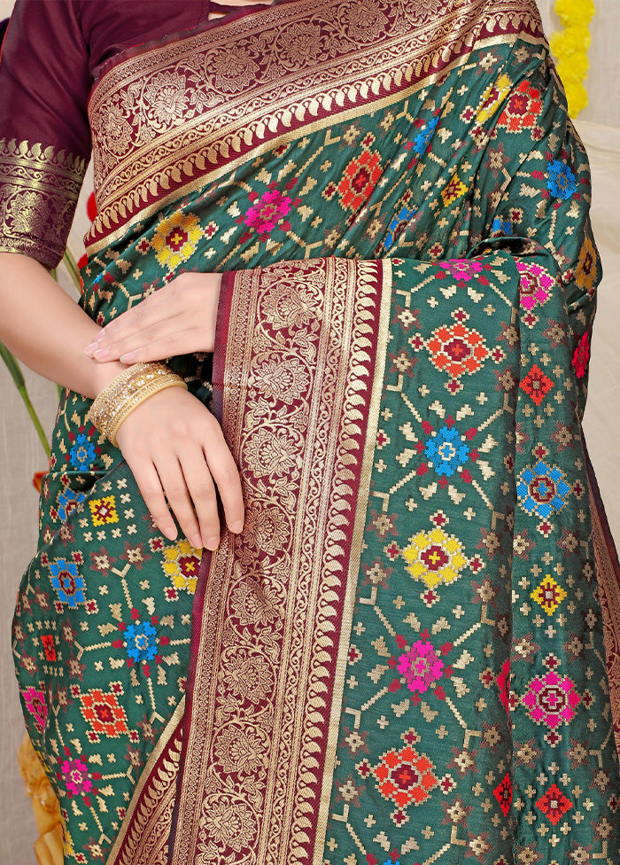 Bottle Green Dupion Silk Saree With Blouse Piece