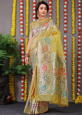 Mehendi Banarasi Silk Saree With Blouse Piece