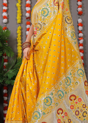 Yellow Banarasi Silk Saree With Blouse Piece