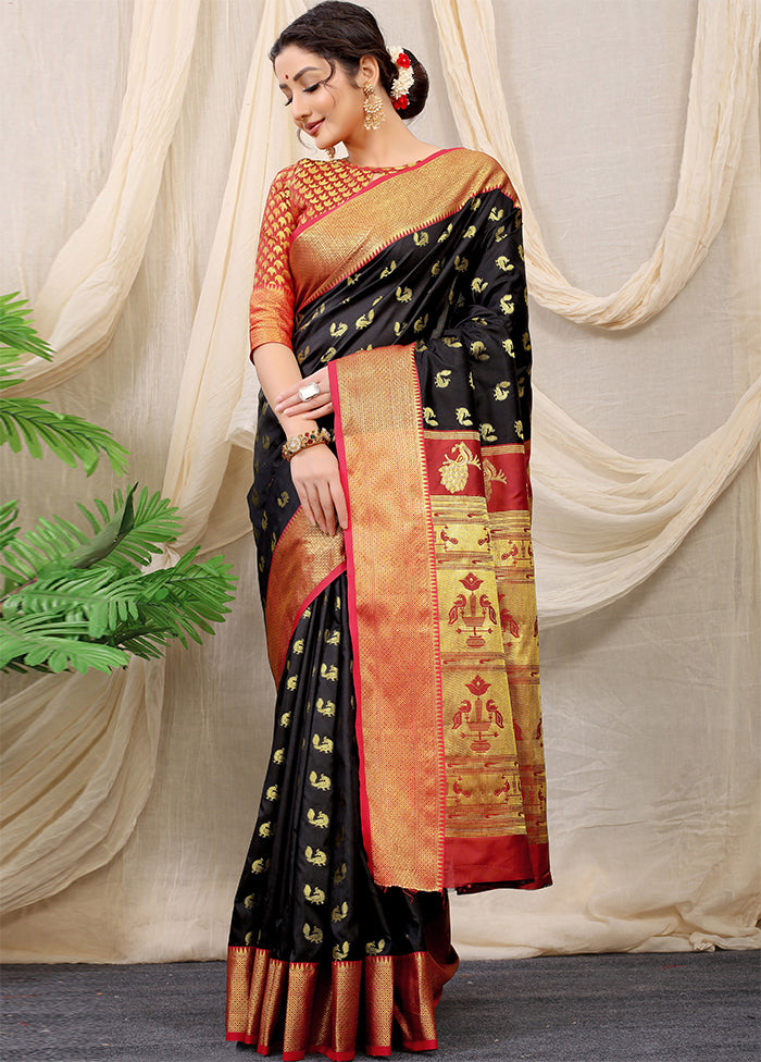 Black Banarasi Silk Saree With Blouse Piece