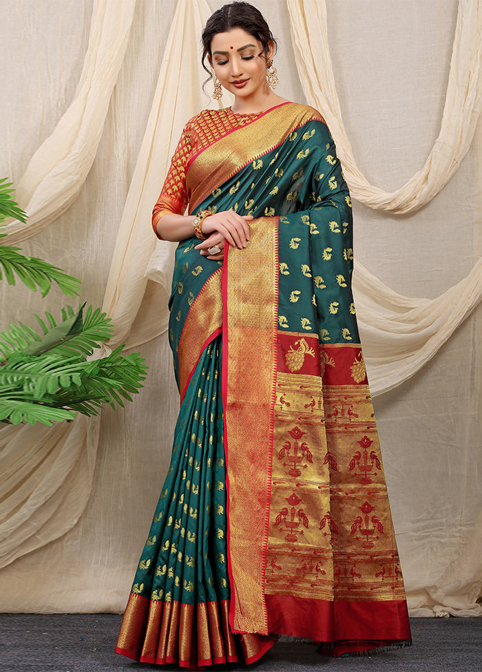 Bottle Green Banarasi Silk Saree With Blouse Piece