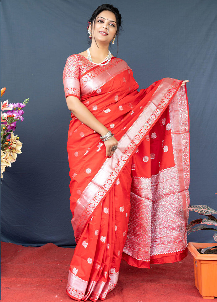 Red Banarasi Silk Saree With Blouse Piece