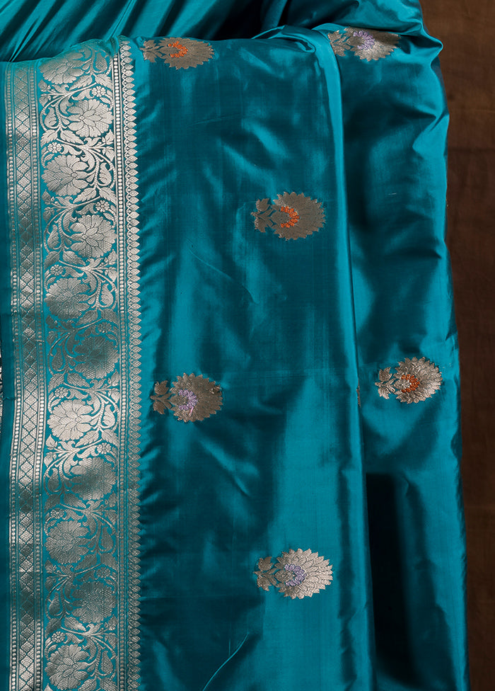 Blue Katan Pure Silk Saree With Blouse Piece