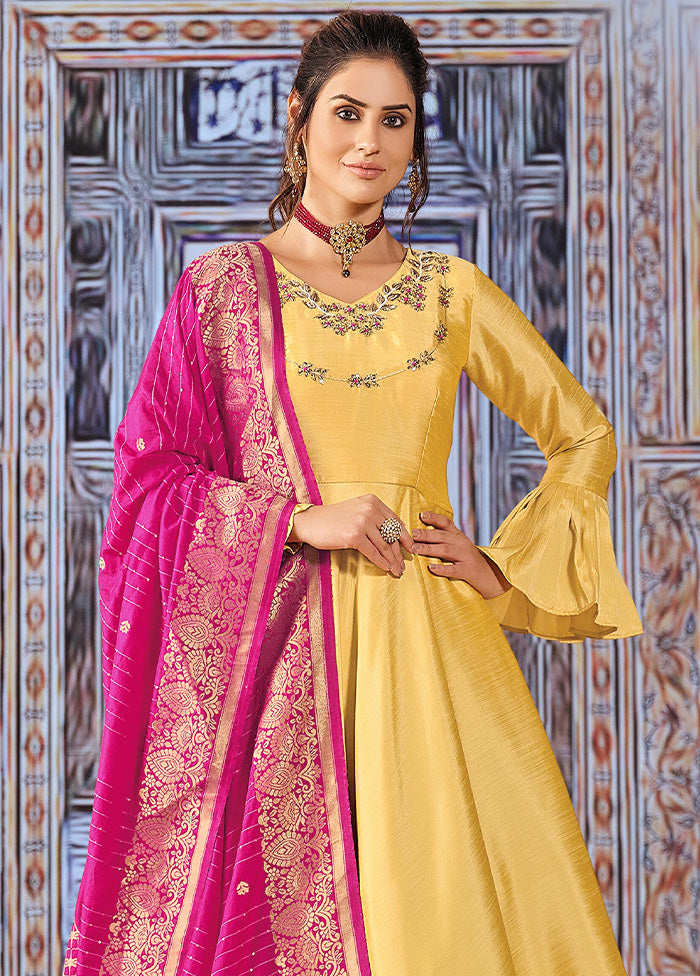3 Pc Yellow Pure Silk Suit Set With Dupatta VDKSH211272 - Indian Silk House Agencies