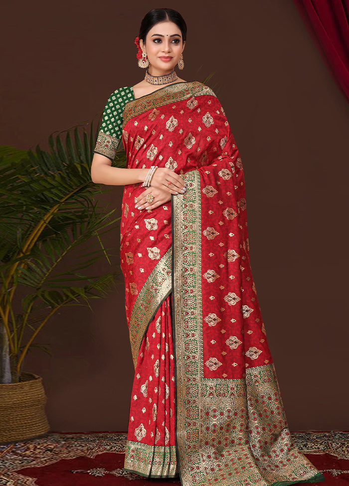 Red Banarasi Silk Saree With Blouse Piece