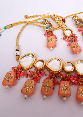 Kundan Studded Peach Jewellery Set With Mangtika - Indian Silk House Agencies