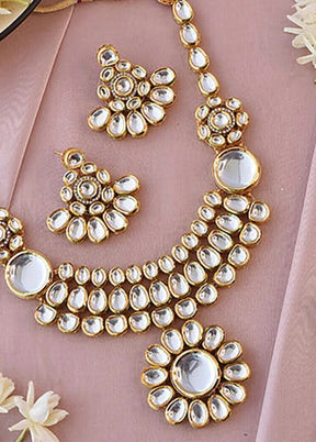 White Kundan Jewellery Set With Mangtika - Indian Silk House Agencies