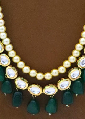 Emerald Green Kundan Jewellery Set - Indian Silk House Agencies