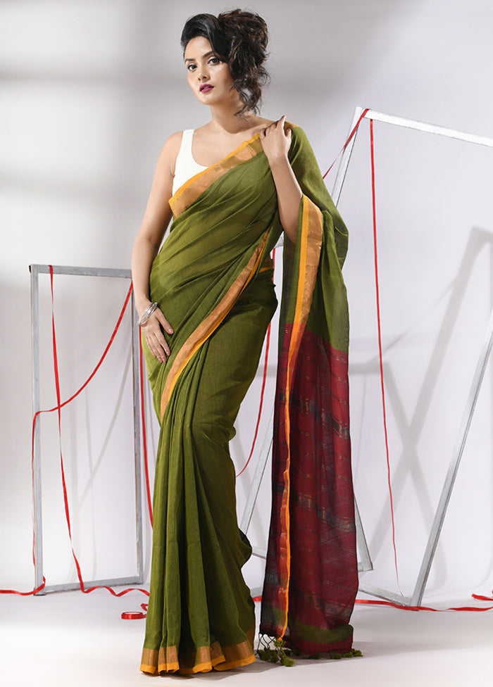 Moss Green Cotton Saree With Blouse Piece