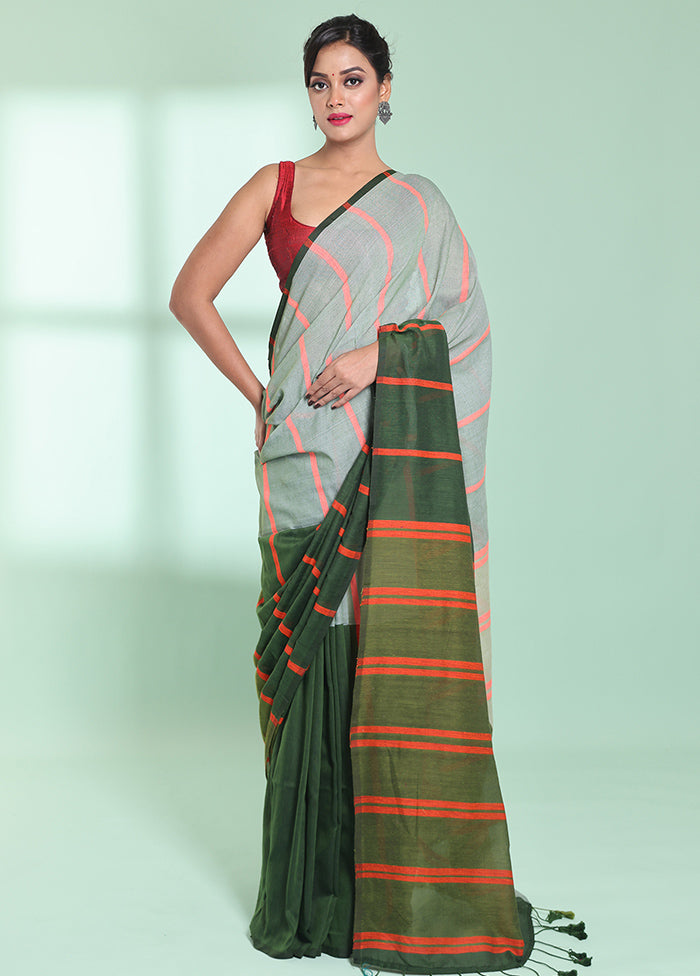 Green Cotton Saree With Blouse Piece - Indian Silk House Agencies