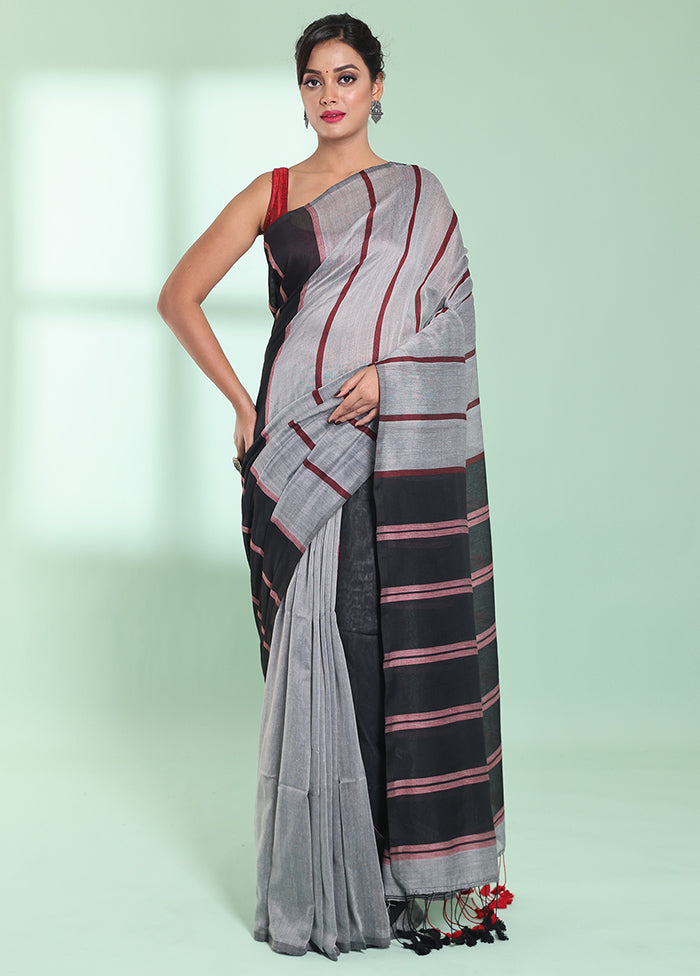 Grey Cotton Saree With Blouse Piece - Indian Silk House Agencies