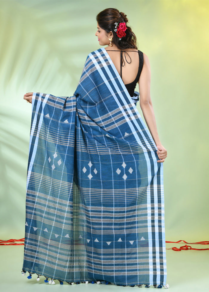 Blue Cotton Saree With Blouse Piece