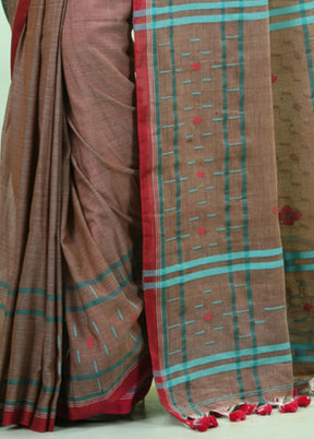 Beige Pure Cotton Saree With Blouse Piece