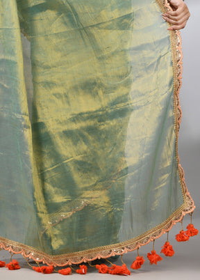 Green Spun Silk Saree With Blouse Piece