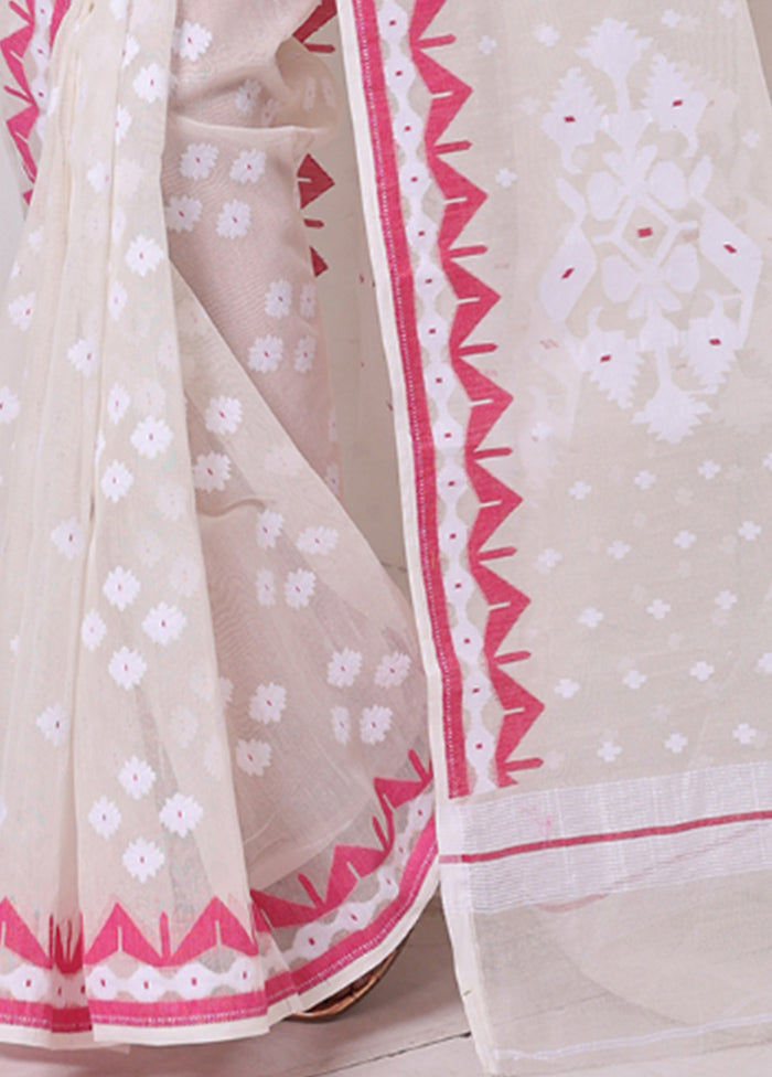 Off White Pure Cotton Texture Saree Without Blouse Piece