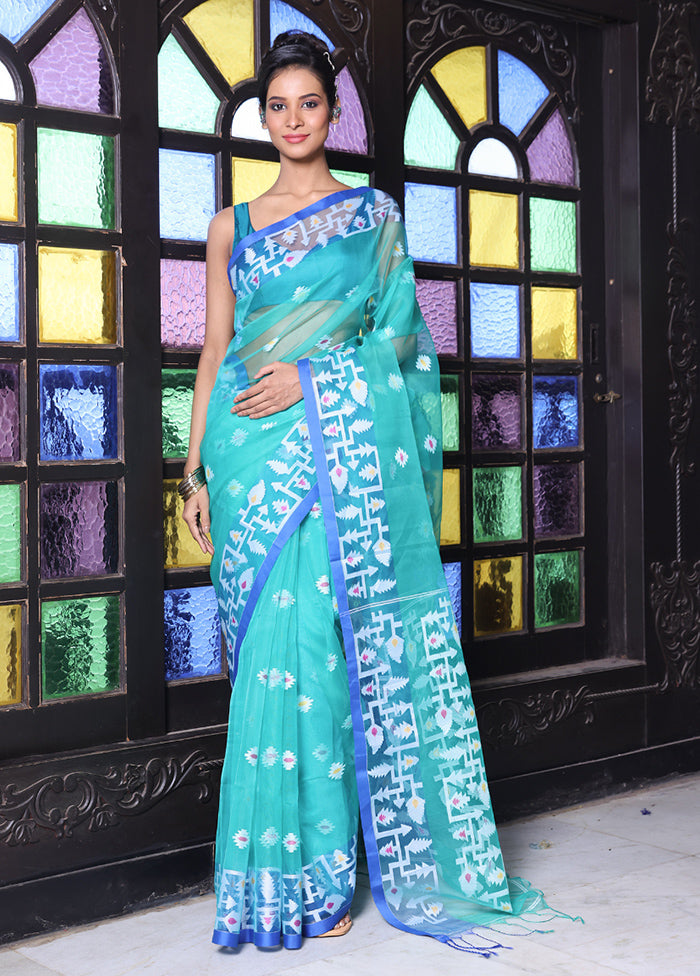 Sea Green Spun Silk Saree With Blouse Piece