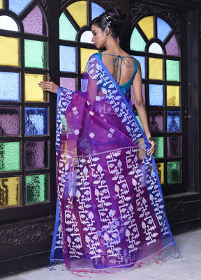 Violet Spun Silk Saree With Blouse Piece