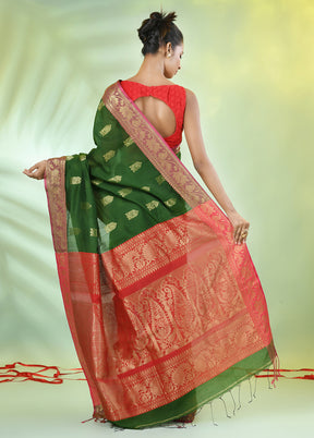 Green Pure Cotton Saree With Blouse Piece