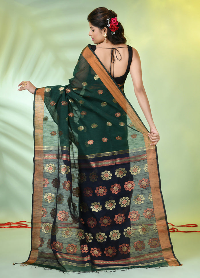 Green Pure Cotton Saree With Blouse Piece