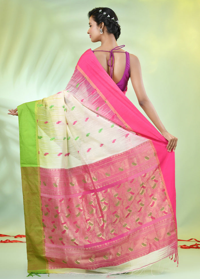 Off White Pure Cotton Saree With Blouse Piece