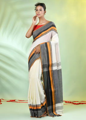 Off White Cotton Saree With Blouse Piece